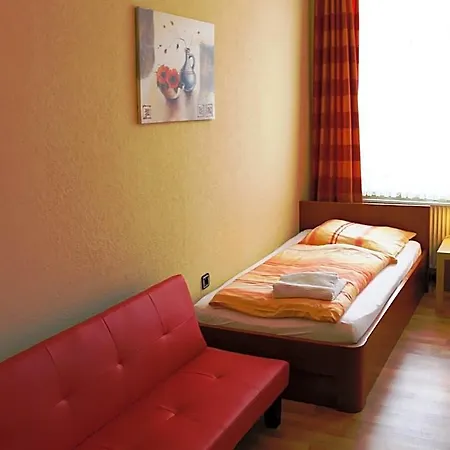 Landgasthof Schoenecke 2*