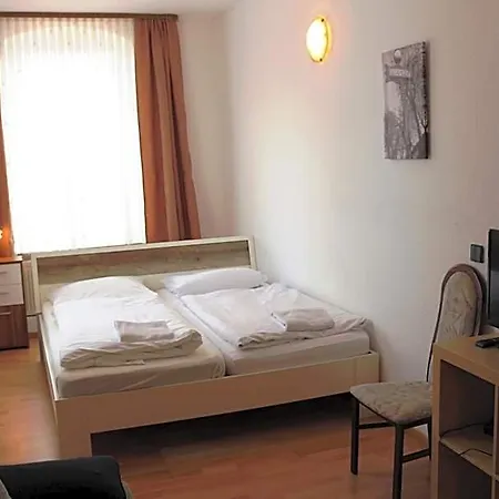 Landgasthof Schoenecke Hotel 2*