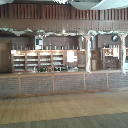 Landgasthof Schoenecke מלון Wahrenholz