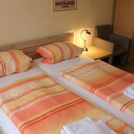 Landgasthof Schoenecke Hotel