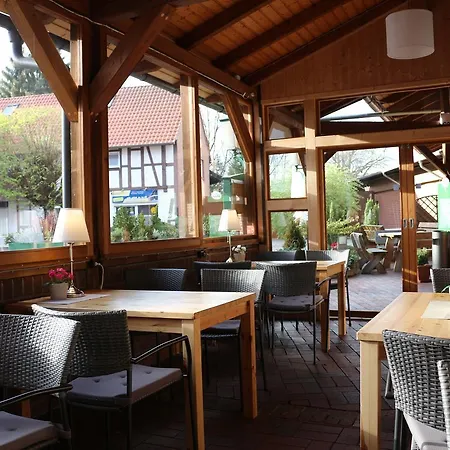 Landgasthof Schoenecke 2*