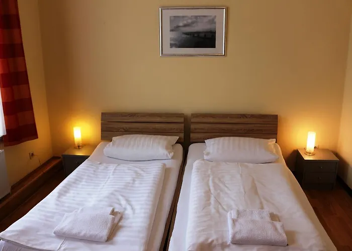 Landgasthof Schoenecke Hotel