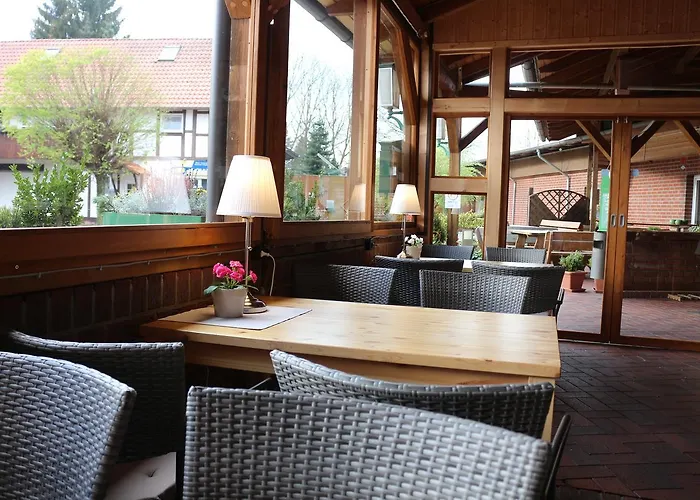 Landgasthof Schoenecke 2*