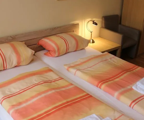 Landgasthof Schoenecke Hotel
